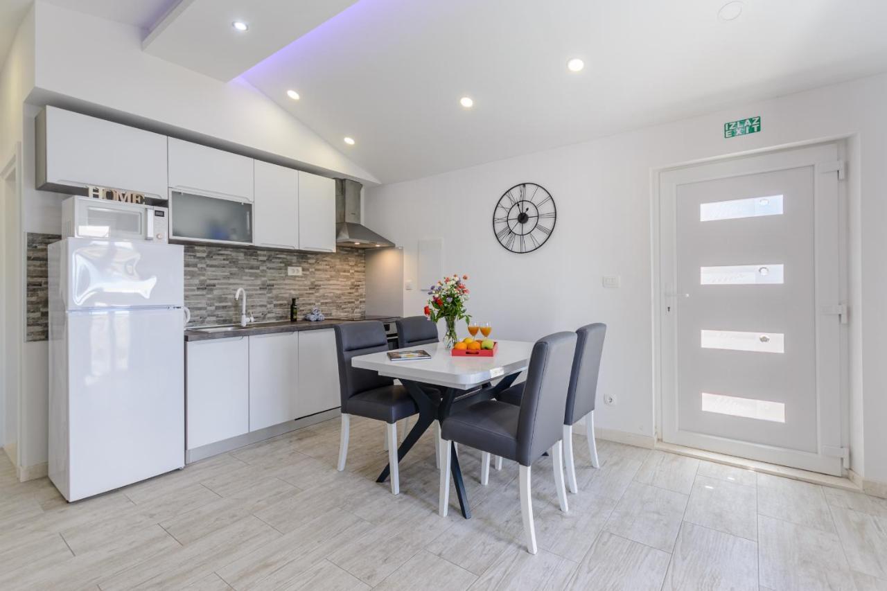 סומרטין Apartment Darka 2 מראה חיצוני תמונה